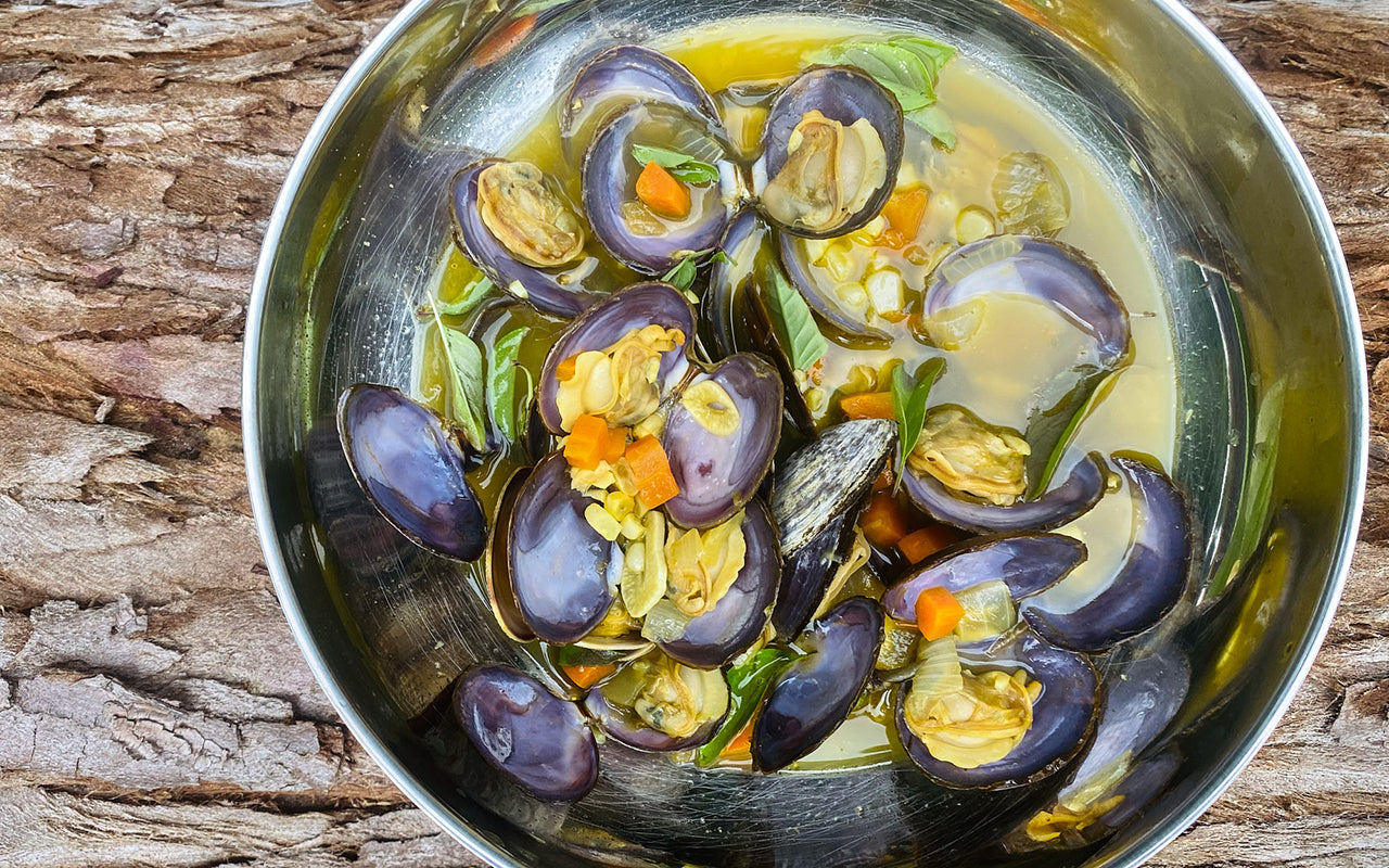 Clams with Corn and Basil